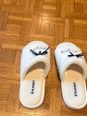 PLAYBOY White Women Fuzzy Slip-On Slippers with Black Bow Accent